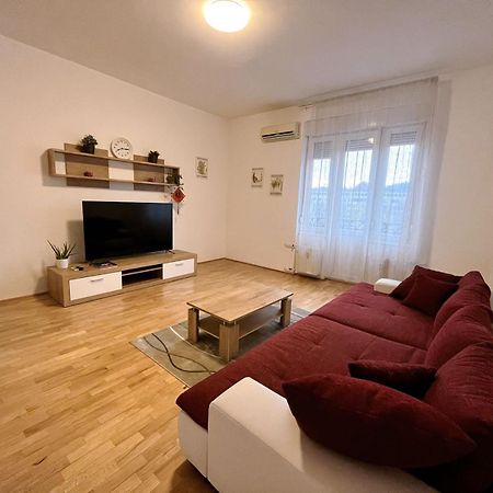 Boutique Family Apartment In The Heart Of City Budapest Kültér fotó