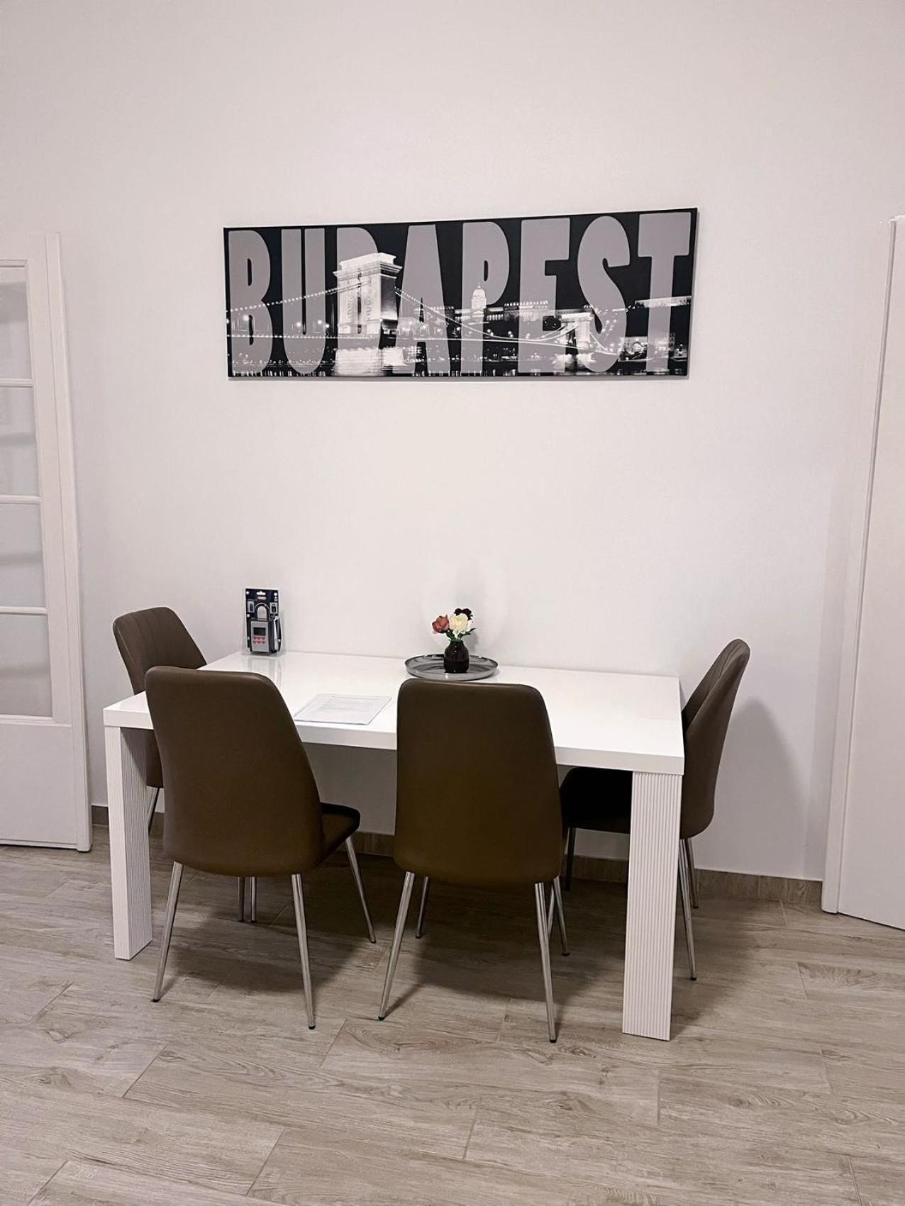 Boutique Family Apartment In The Heart Of City Budapest Kültér fotó