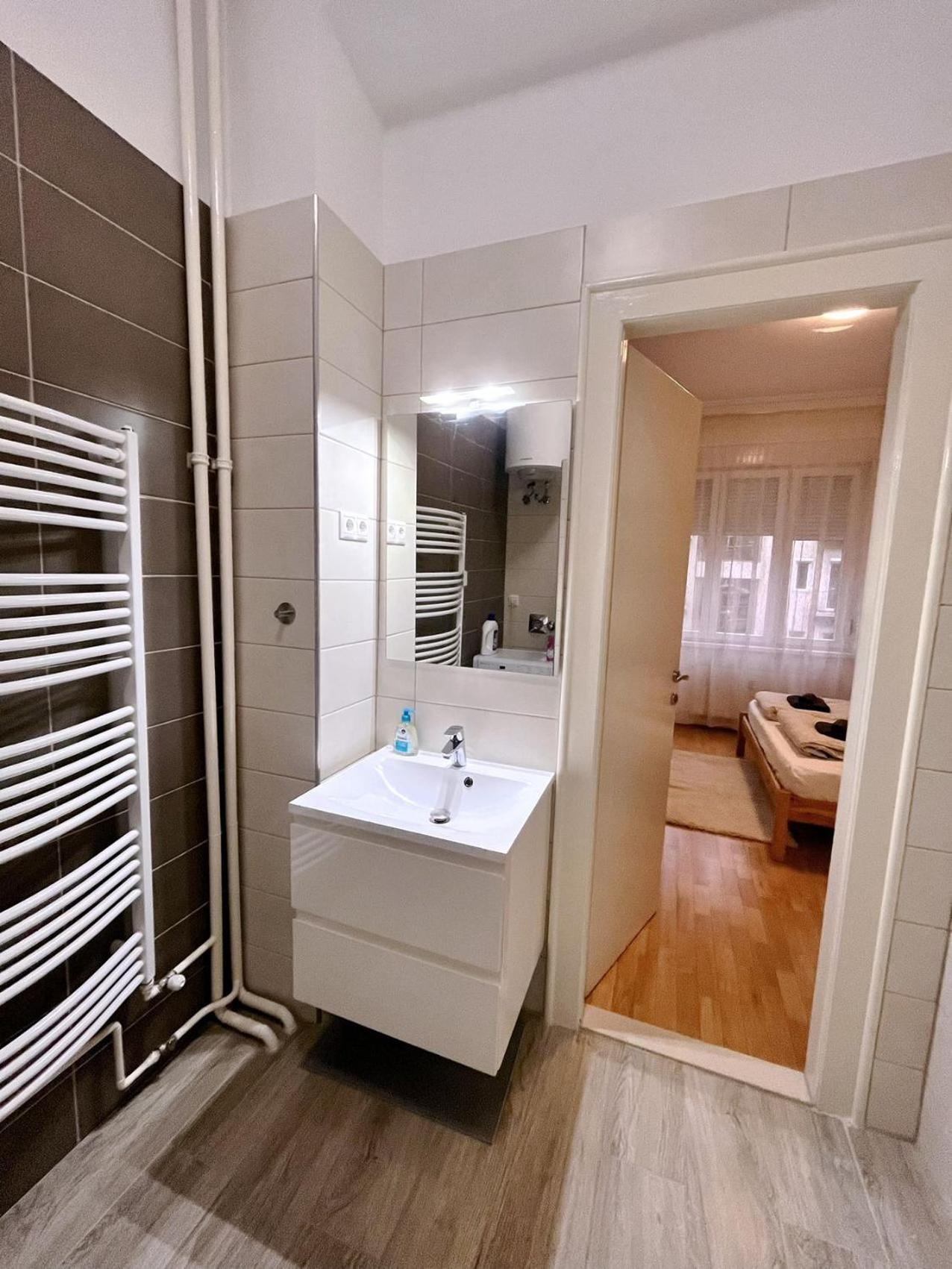 Boutique Family Apartment In The Heart Of City Budapest Kültér fotó